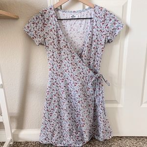 Floral Wrap Mini Dress!
